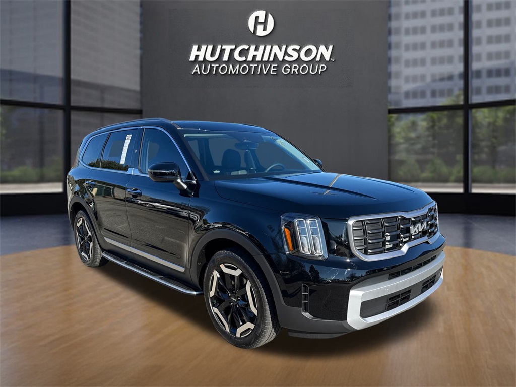 2025 Kia Telluride S's photo