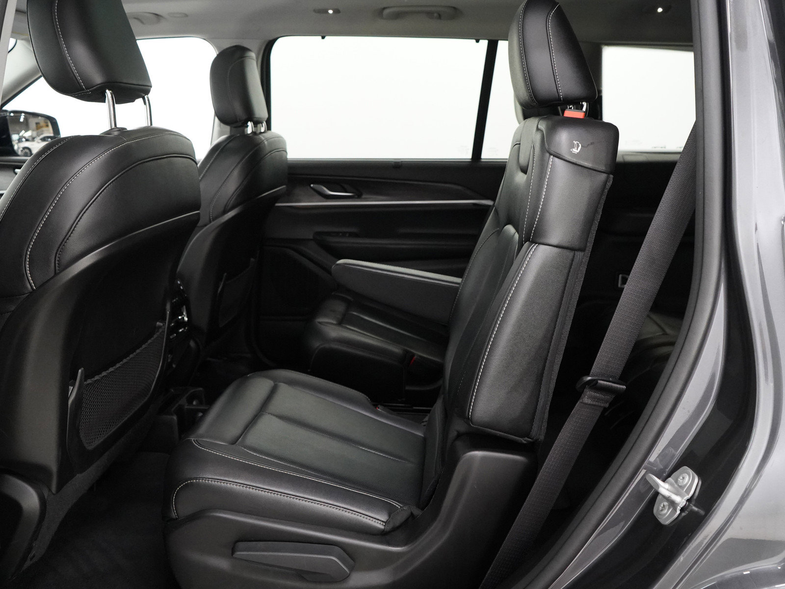 2023 Jeep Grand Cherokee Limited photo 14