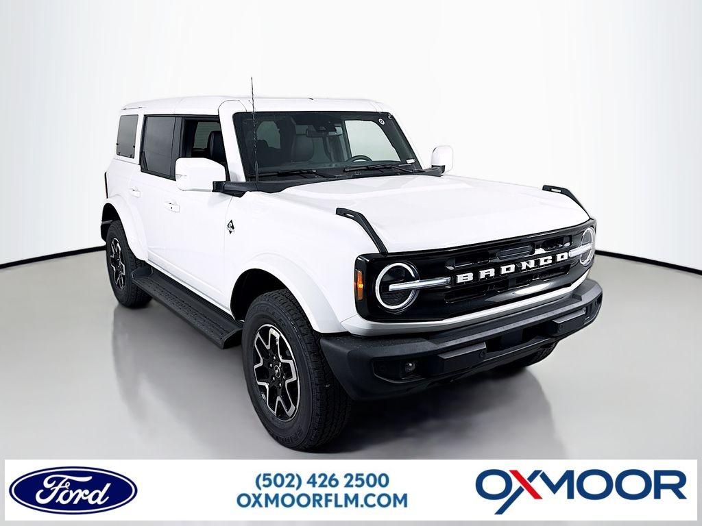 2025 Ford Bronco 4-Door Outer Banks's photo