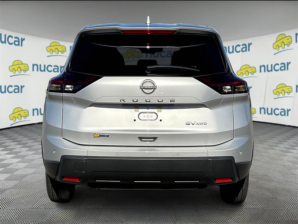 2024 Nissan Rogue SV photo 4