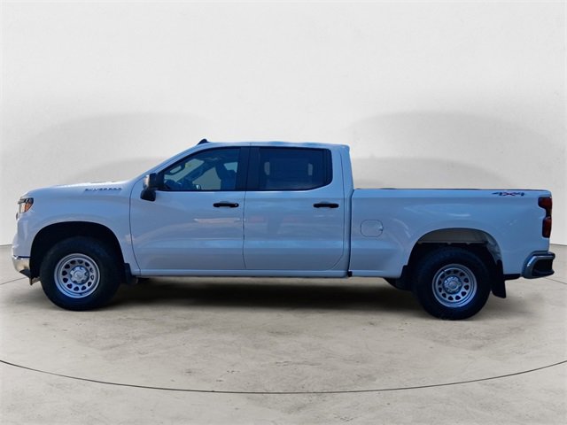 2025 Chevrolet Silverado 1500 photo 2