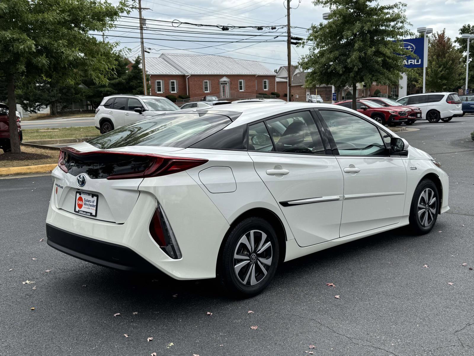 2017 Toyota Prius Prime photo 2