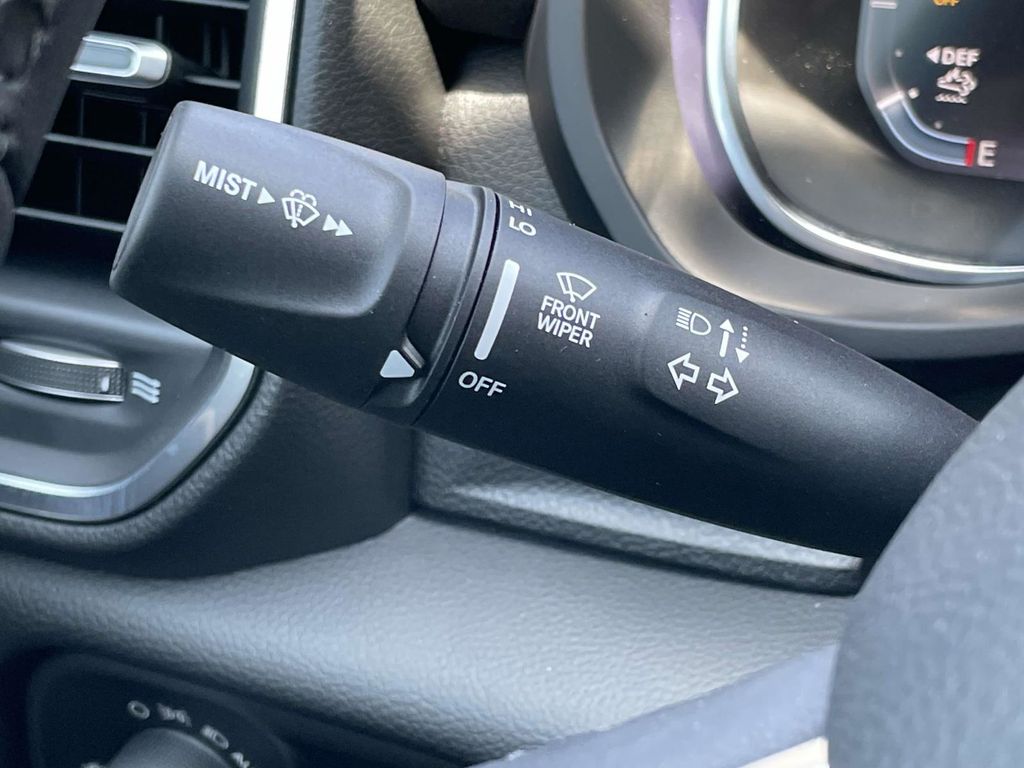 2025 Ram 2500 Laramie photo 27