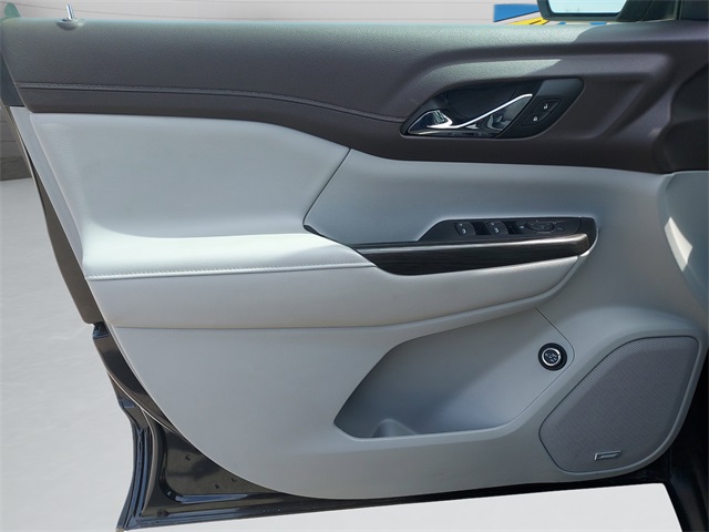 2023 Gmc Acadia SLT photo 9