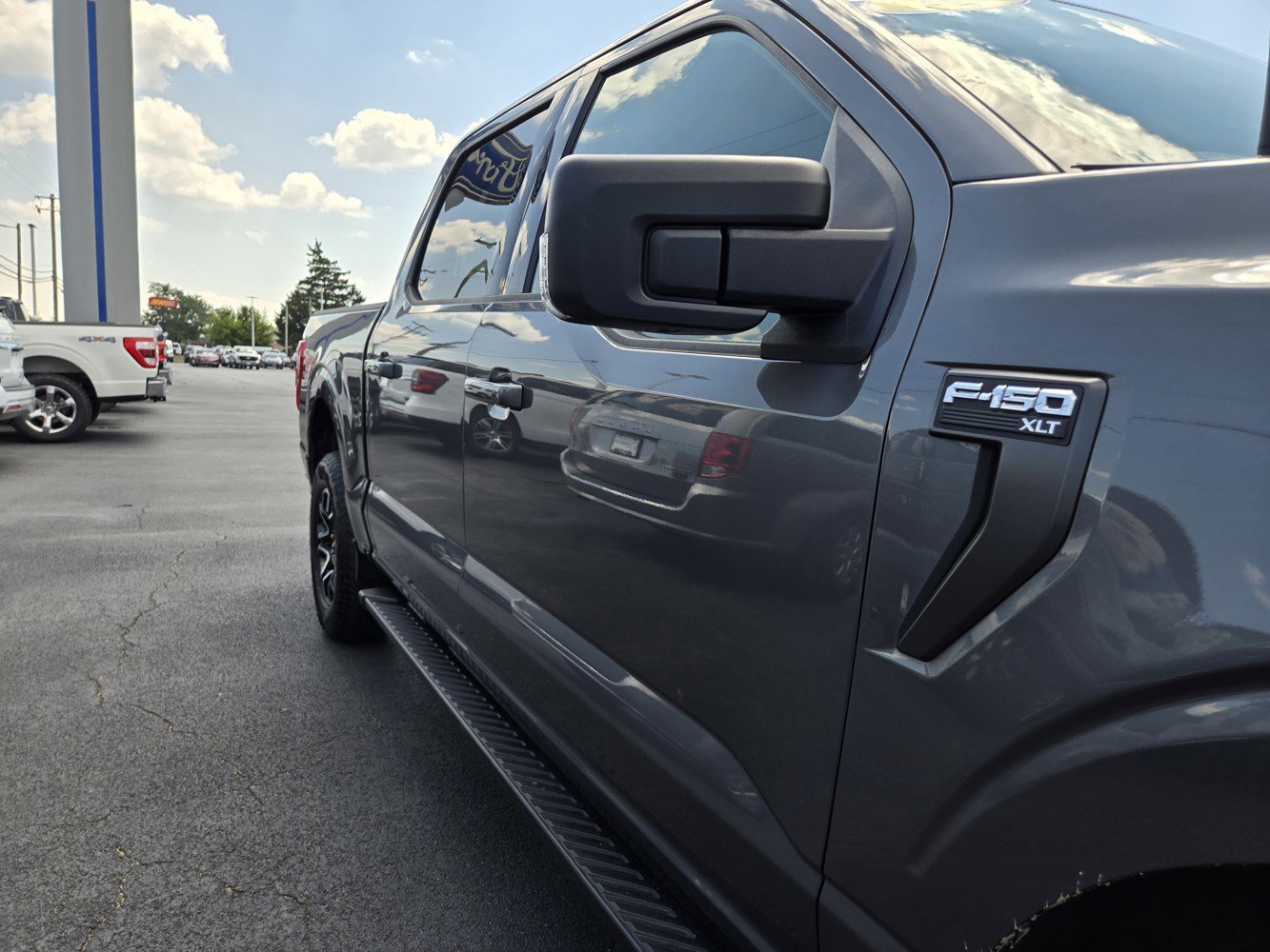 2022 Ford F-150 XLT photo 35