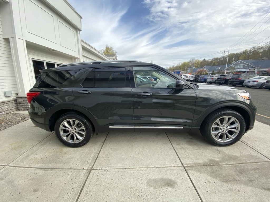2022 Ford Explorer Limited photo 4