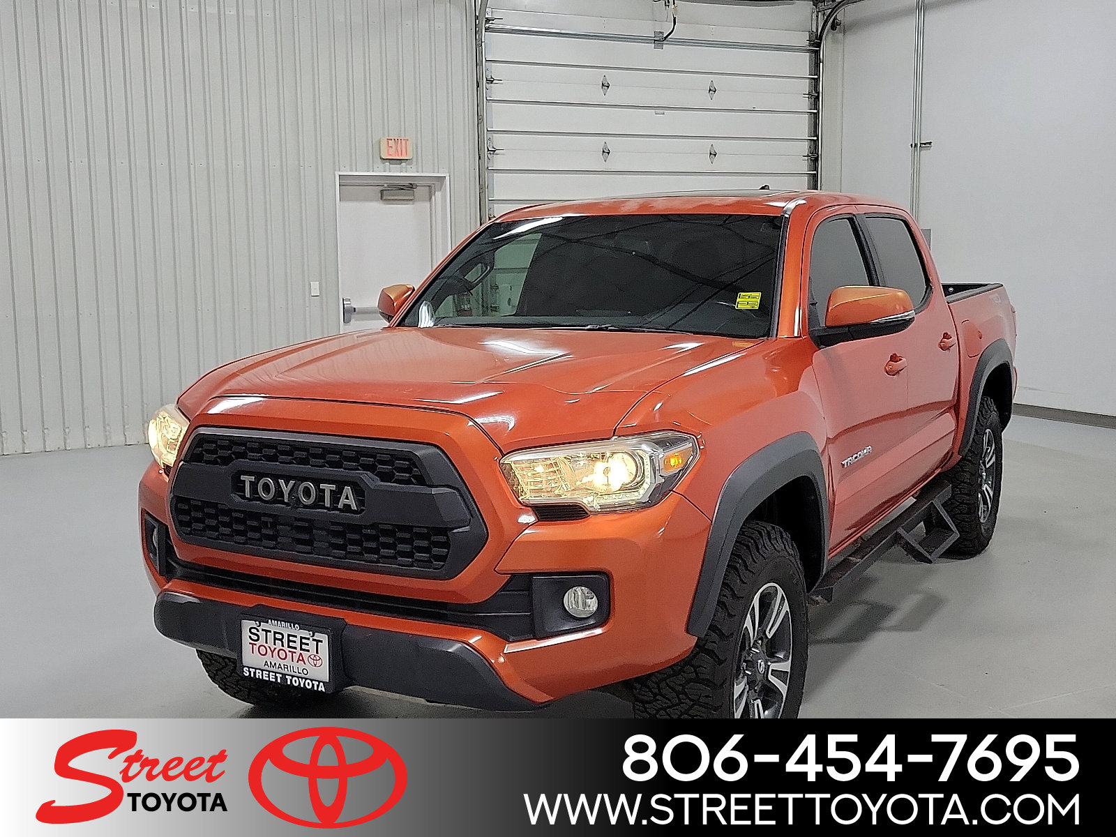 2017 Toyota Tacoma TRD Off Road's photo