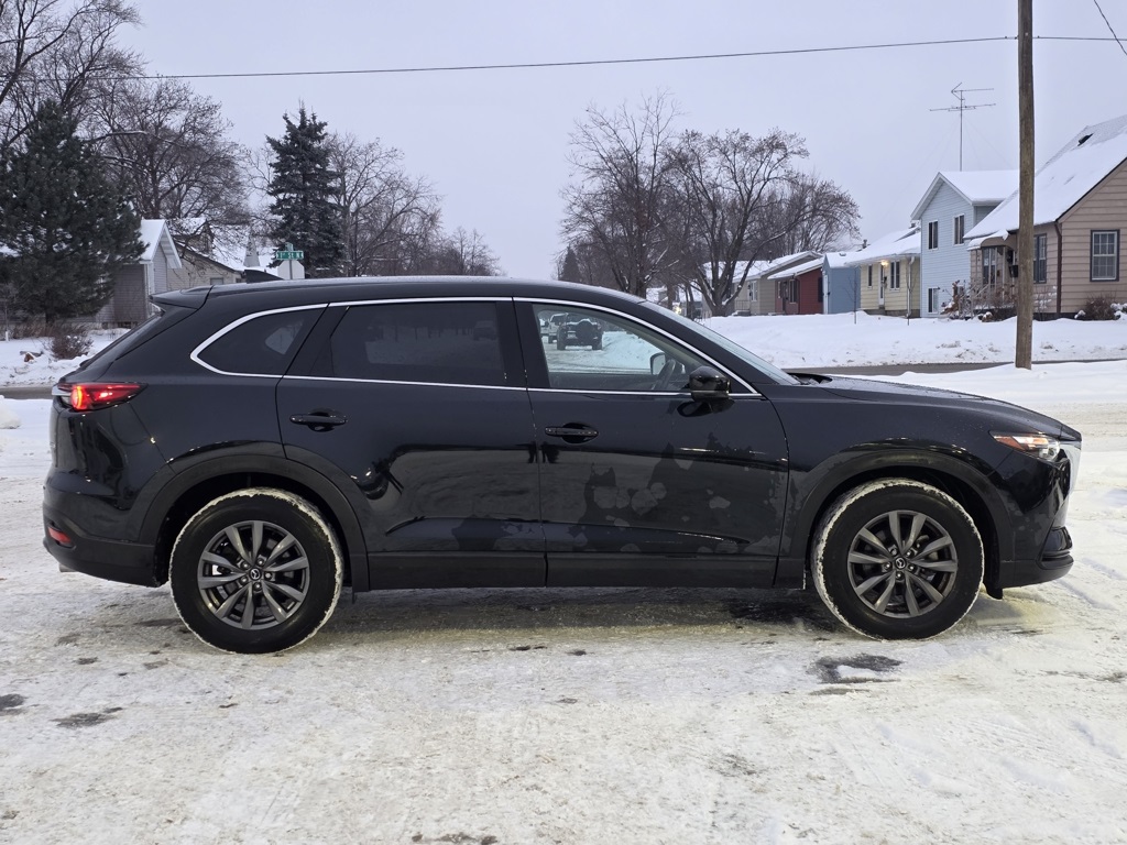 2023 Mazda CX-9 Touring's photo