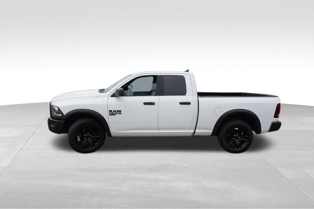 2022 Ram 1500 Classic Warlock photo 9