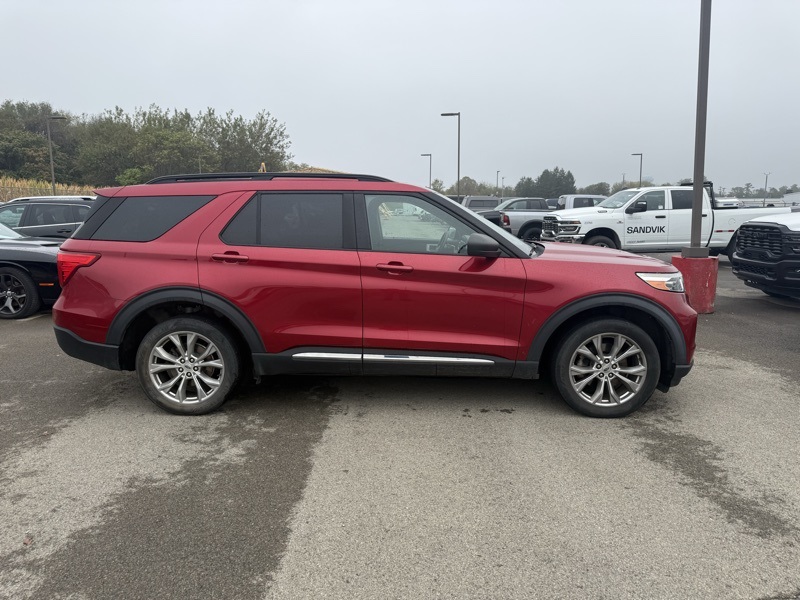 2020 Ford Explorer XLT photo 5