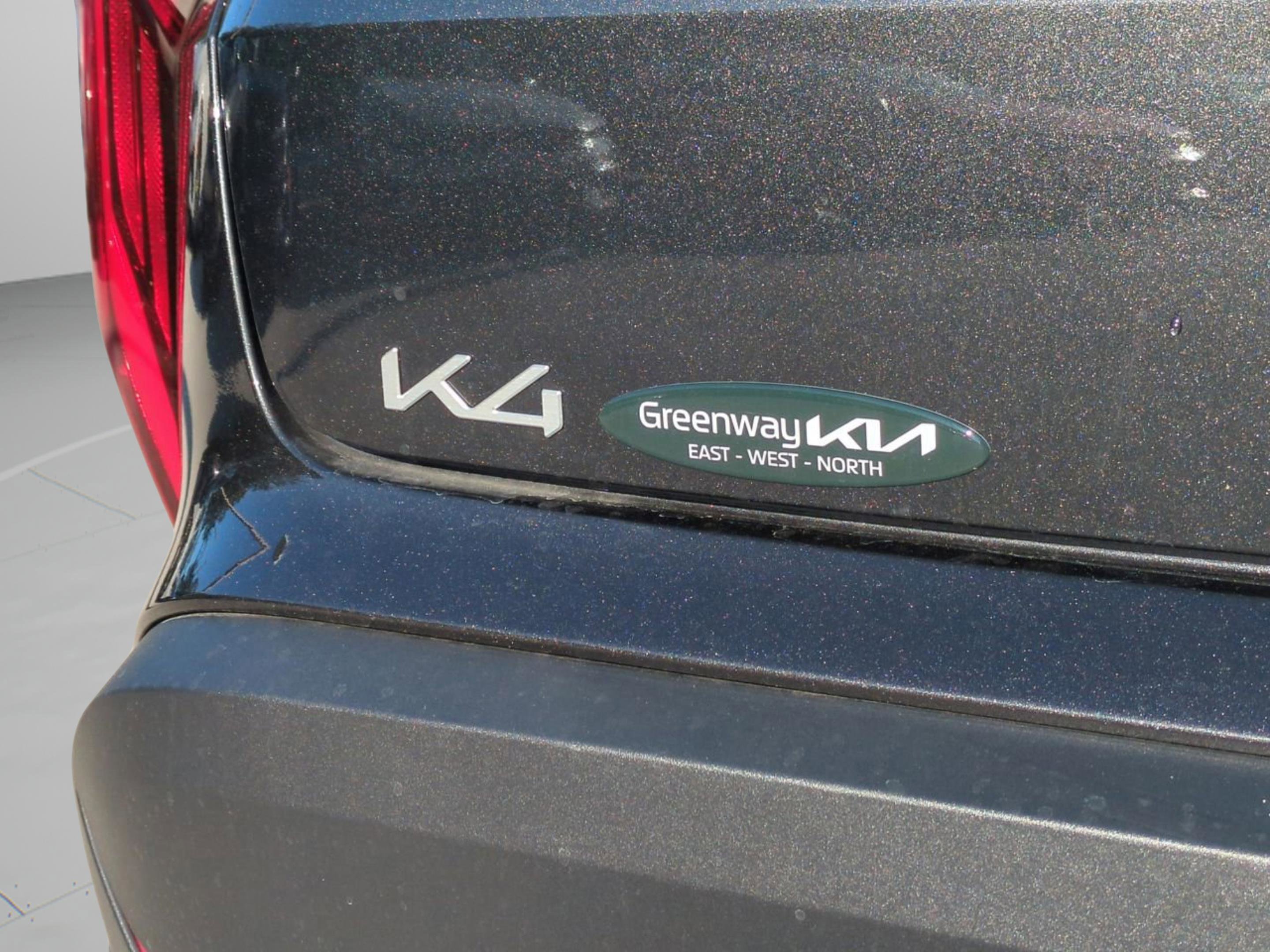 2025 Kia K4 LXS photo 12