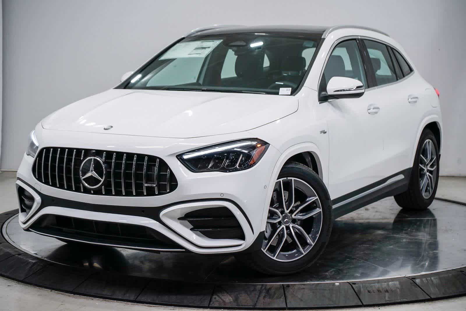 2025 Mercedes-Benz GLA GLA35 AMG's photo