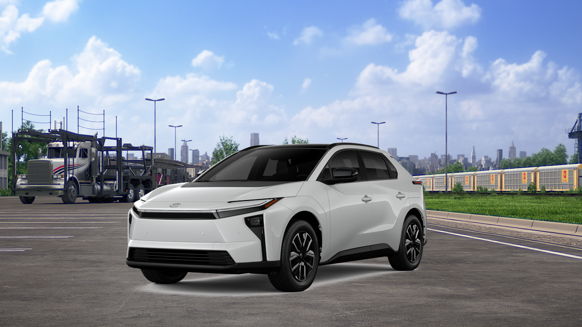 2026 Toyota bZ XLE's photo