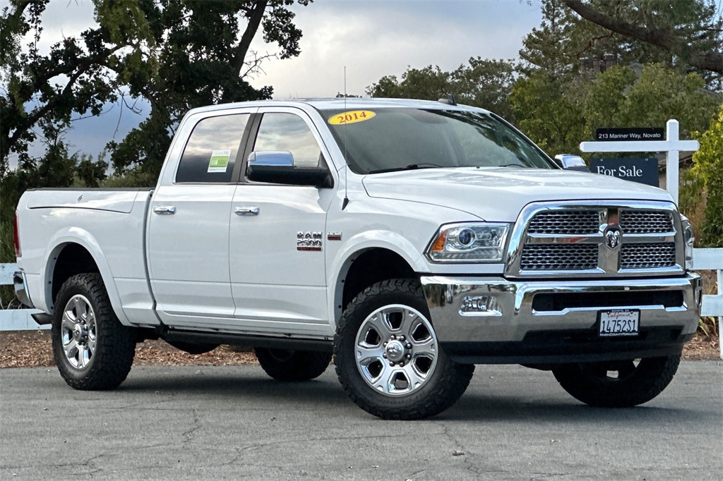 2014 Ram 2500 Laramie photo 2