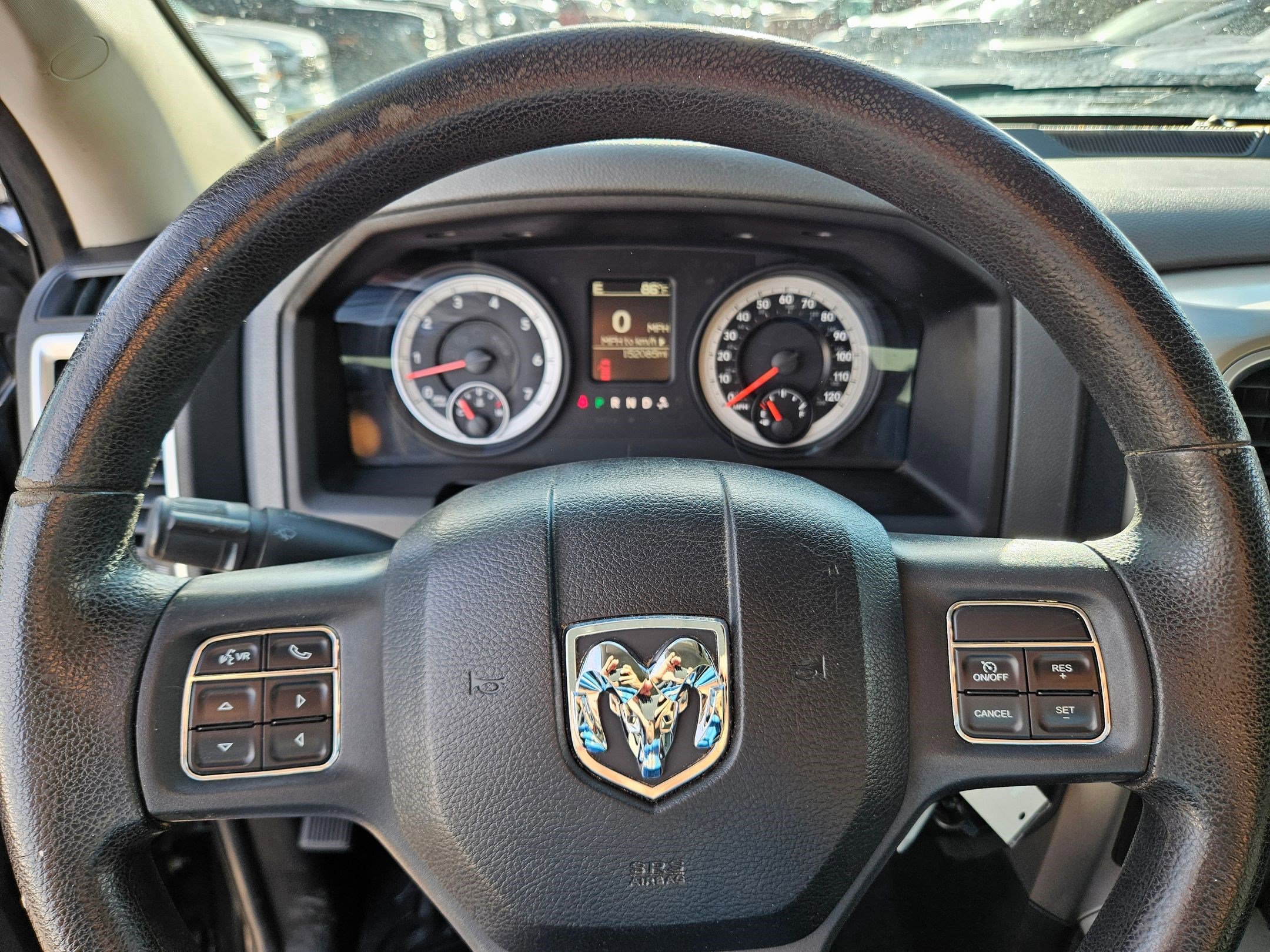2013 Ram 1500 SLT photo 19