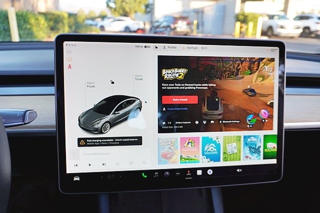 Used 2022 Gray Tesla Long Range image 27