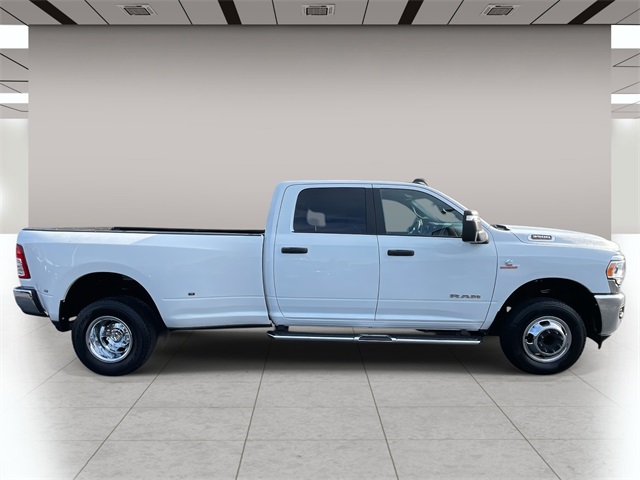2024 Ram 3500 Big Horn photo 2