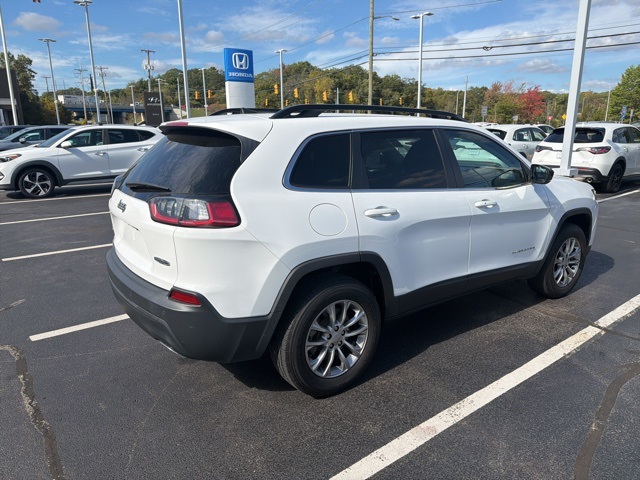 2022 Jeep Cherokee Latitude Lux photo 4