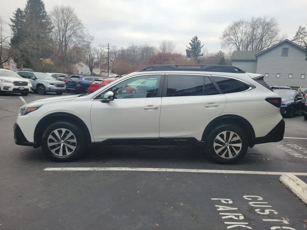 2022 Subaru Outback Premium photo 4