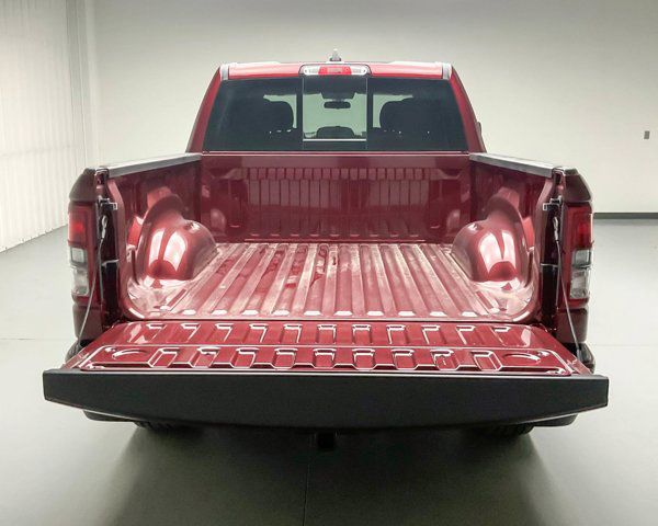 2024 Ram 1500 Tradesman photo 6
