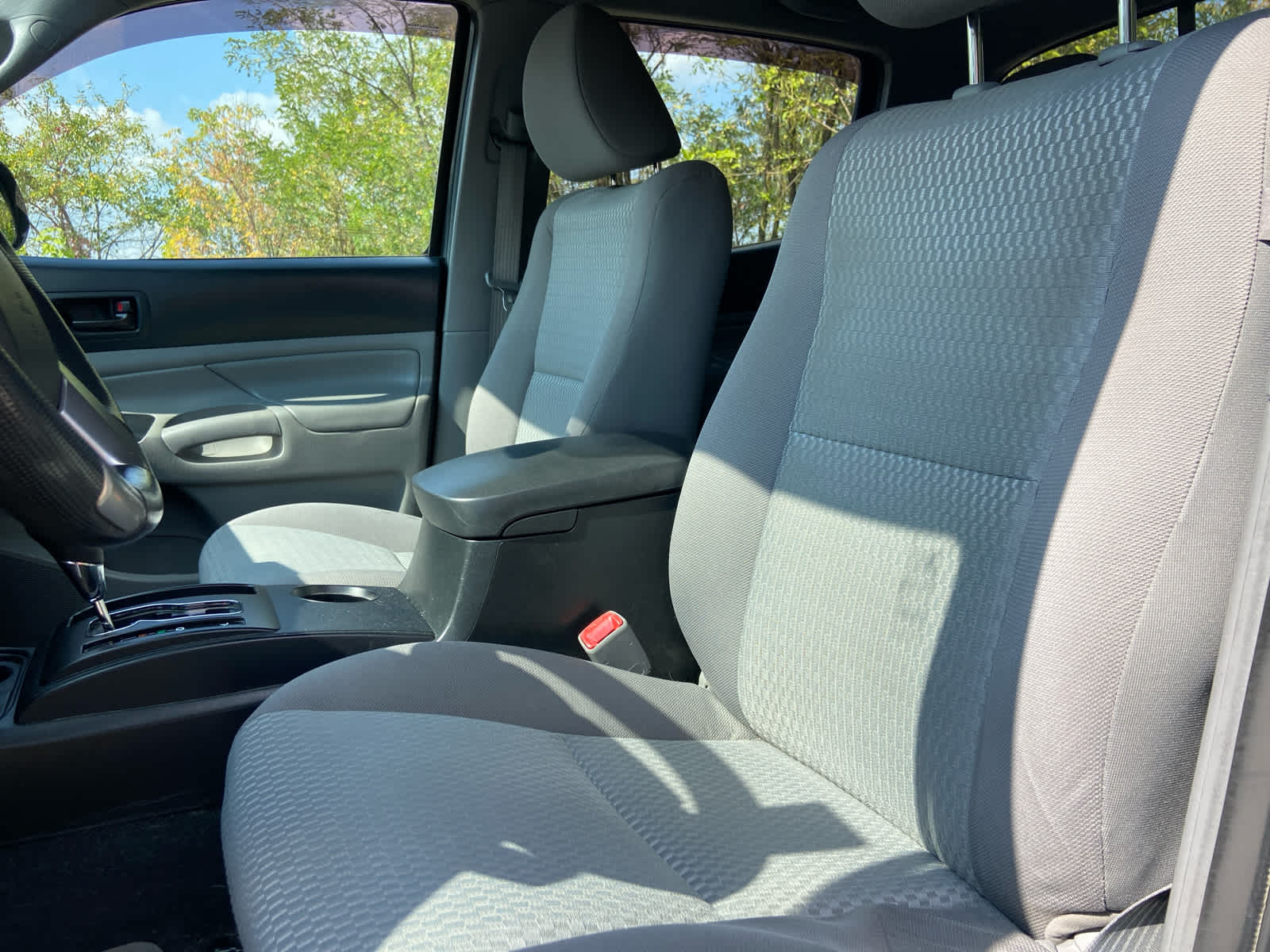 2015 Toyota Tacoma Base photo 11