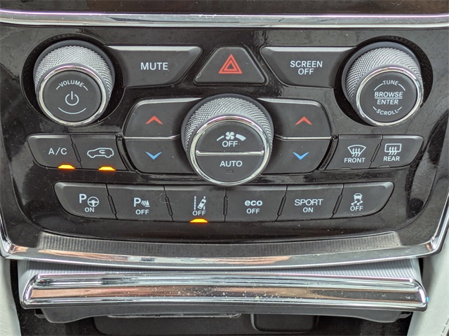 2019 Jeep Grand Cherokee Summit photo 20