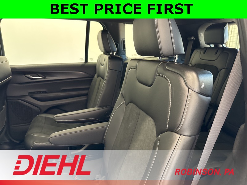 2025 Jeep Grand Cherokee Altitude X photo 11