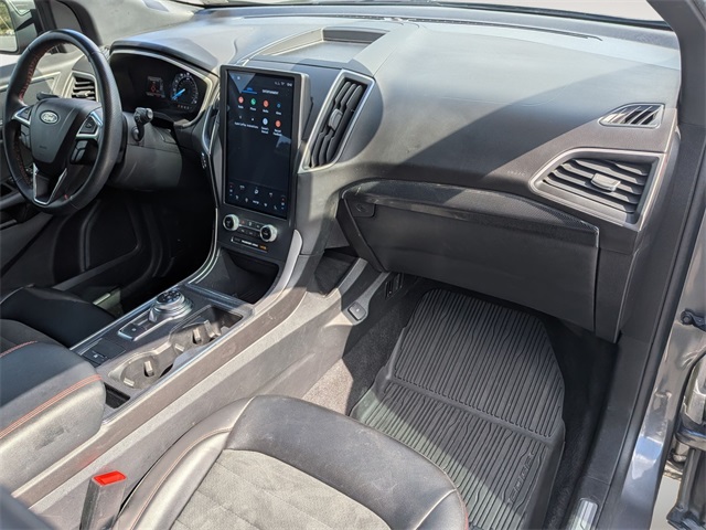 2021 Ford Edge ST photo 33