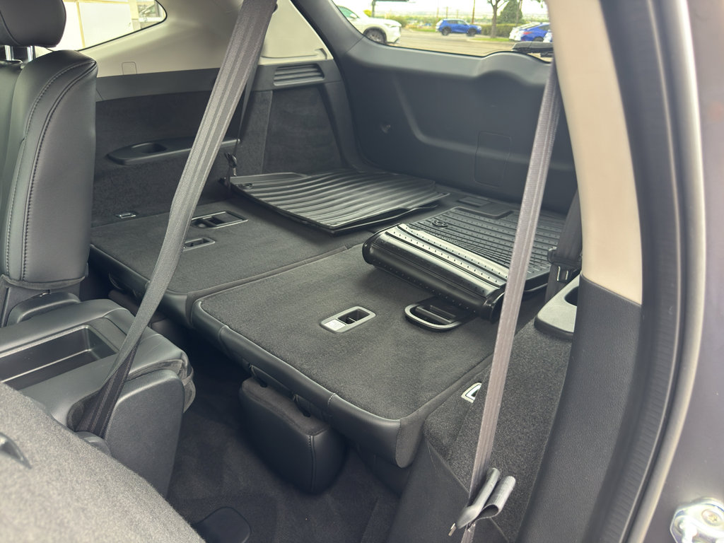 2023 Acura MDX SH-AWD photo 14