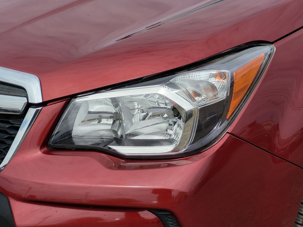 2016 Subaru Forester 2.0XT Premium photo 5