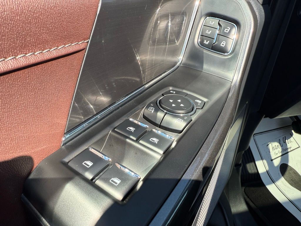 2023 Ford F-150 Lariat photo 14