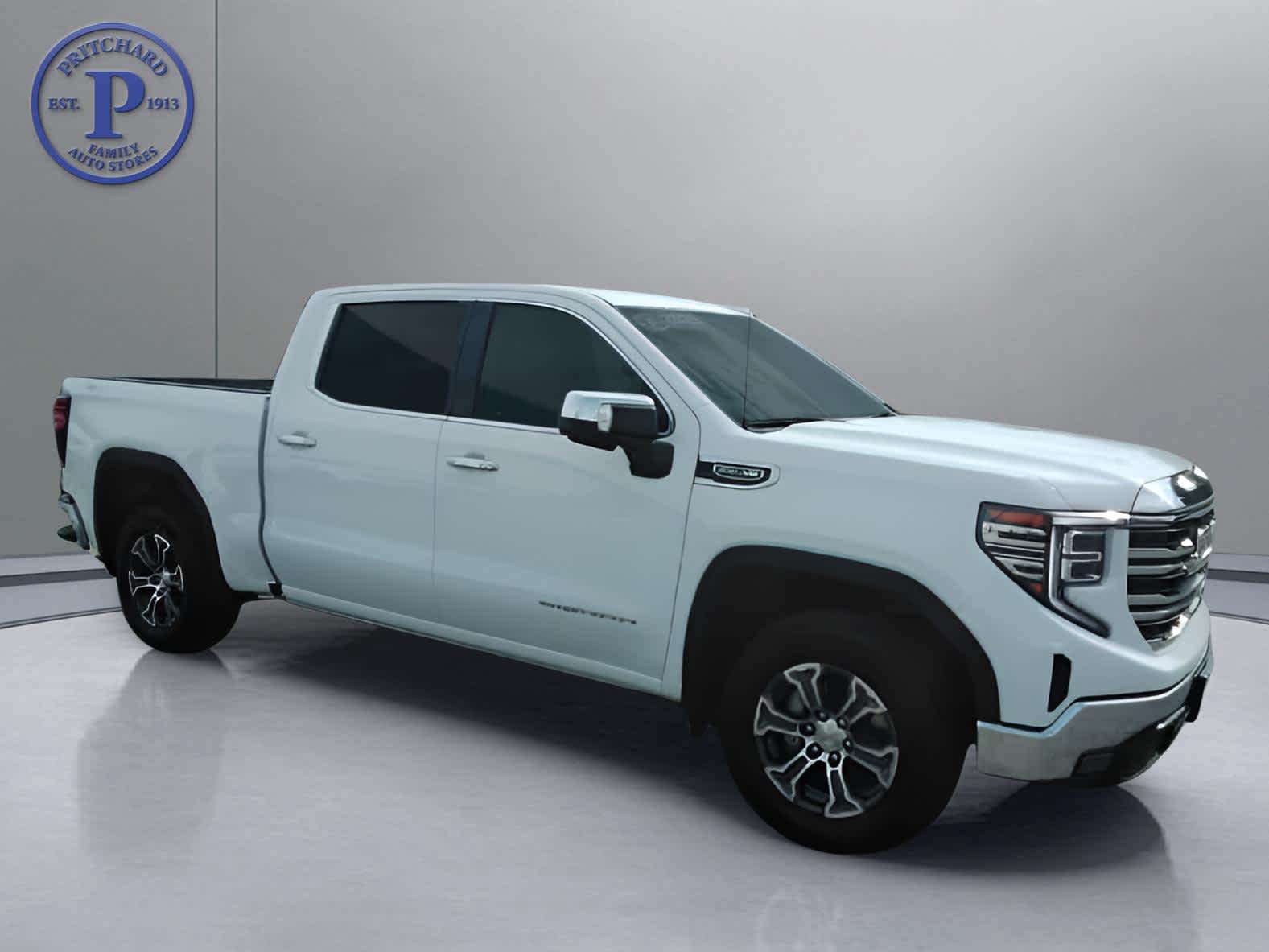 2025 GMC Sierra 1500 SLT's photo