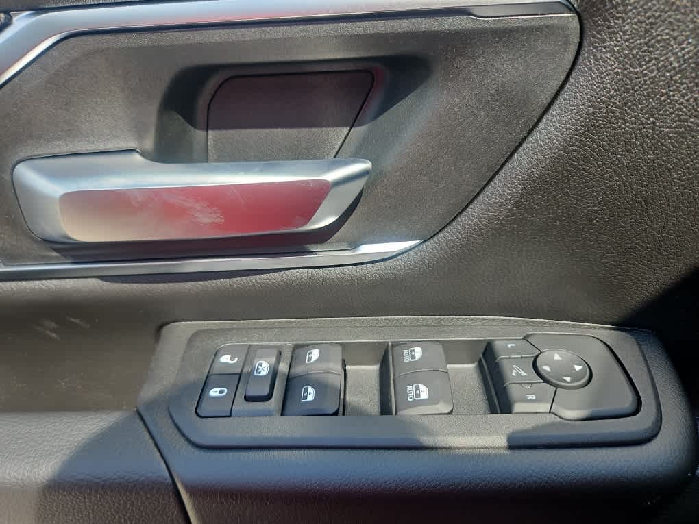 2025 Ram 1500 Big Horn photo 4