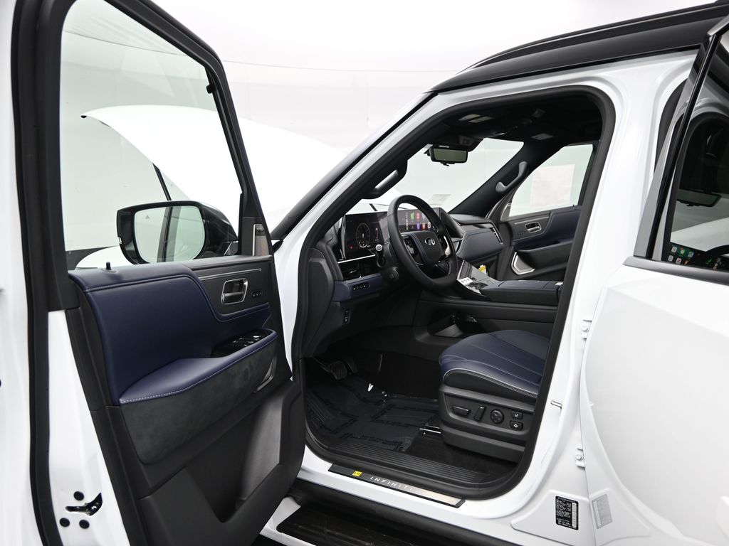 2026 Infiniti QX80 Sensory photo 12