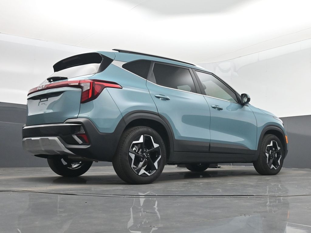 2024 Kia Seltos EX photo 40