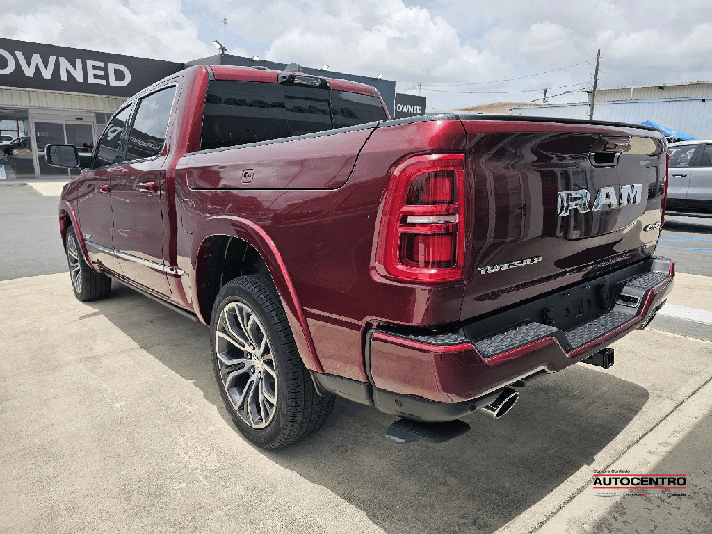 2025 Ram 1500 photo 2