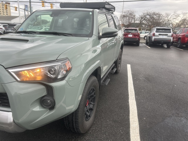 2023 Toyota 4Runner TRD Off-Road Premium's photo
