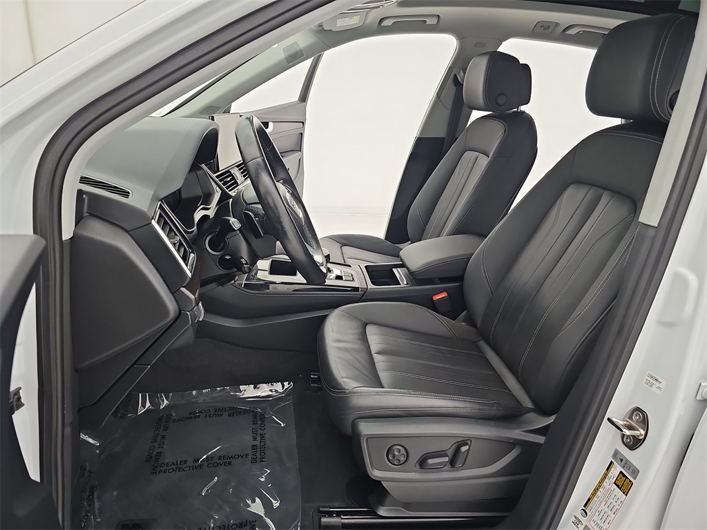 2021 Audi Q5 45 Premium Plus photo 21