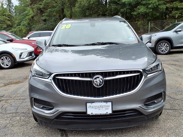 2020 Buick Enclave Essence photo 2