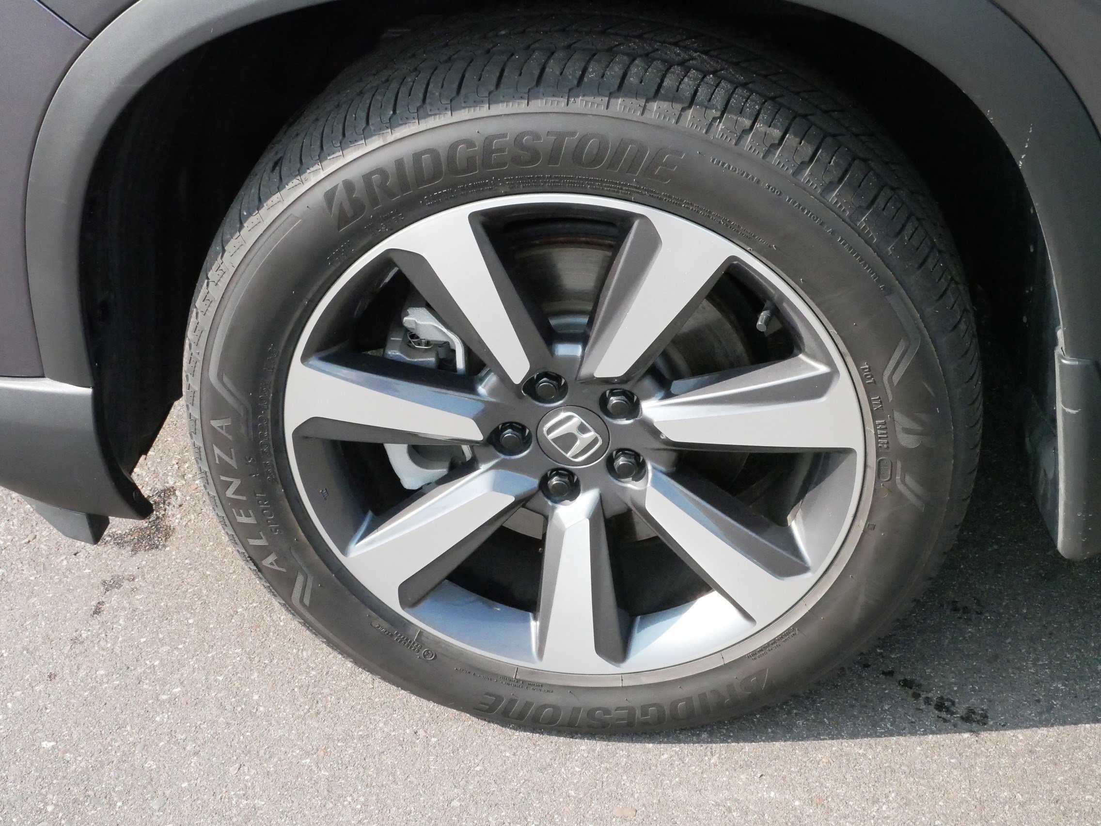 2023 Honda Pilot Touring photo 15