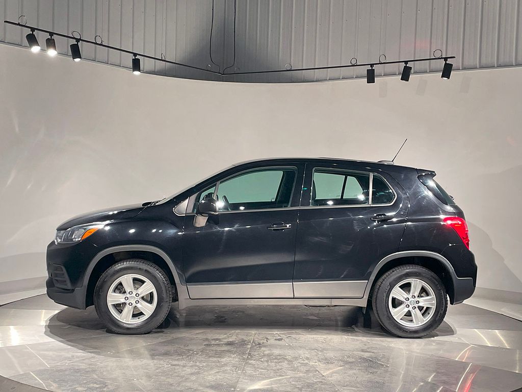 2019 Chevrolet Trax LS photo 12