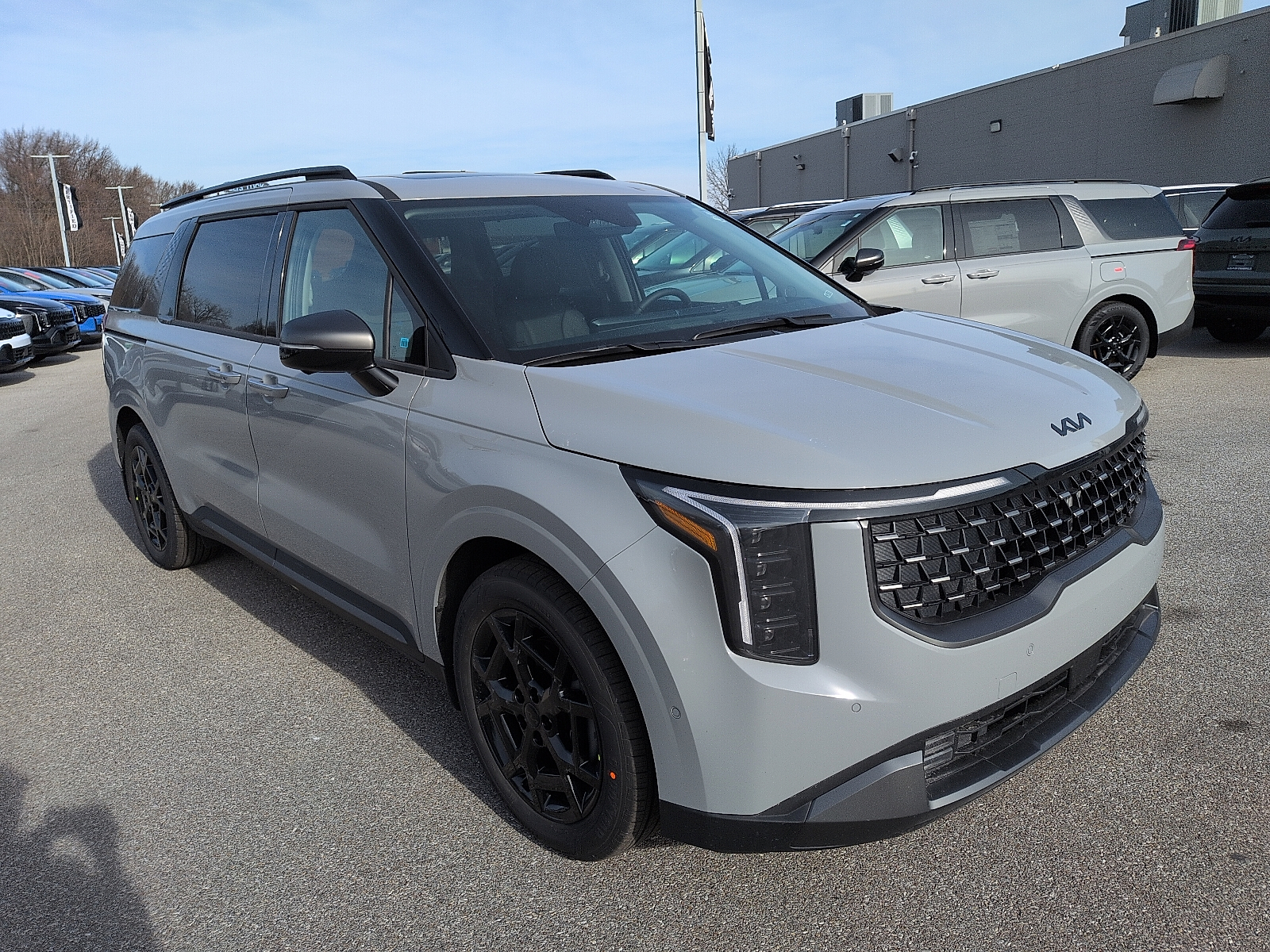 2026 Kia Carnival SX Prestige's photo
