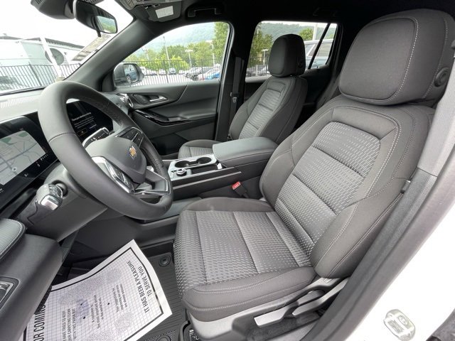 2026 Chevrolet Equinox LT photo 14