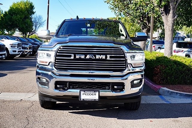 2022 Ram 3500 Laramie photo 4