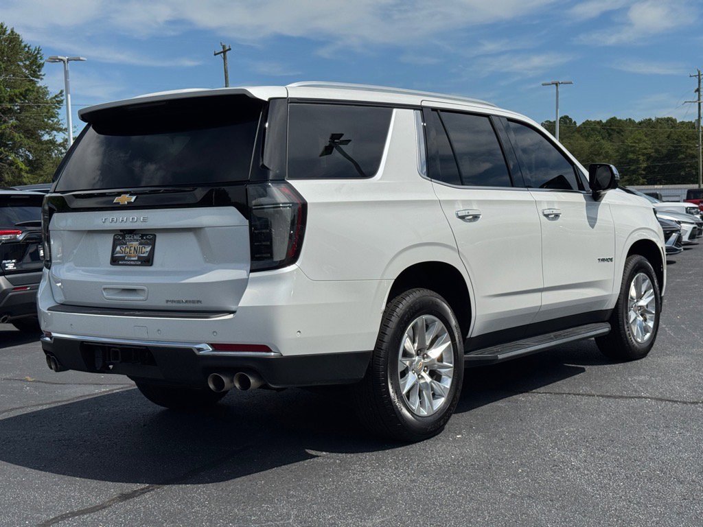2025 Chevrolet Tahoe Premier photo 3