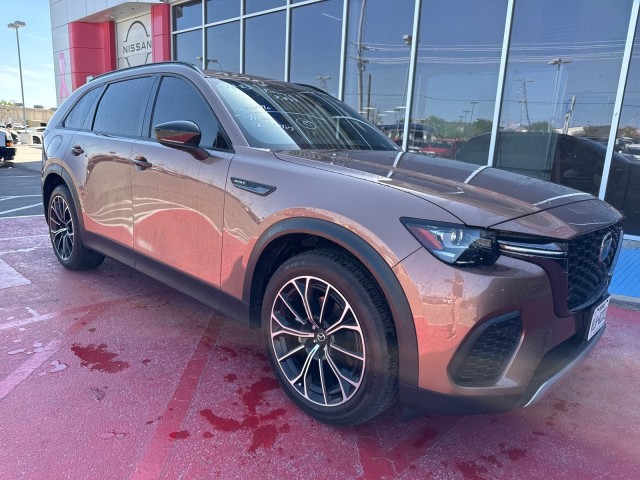 Used 2025 Melting Copper Metallic Mazda Premium Plus Package image 2