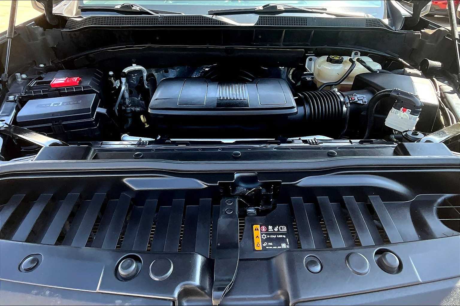 2019 Chevrolet Silverado 1500 LT photo 29