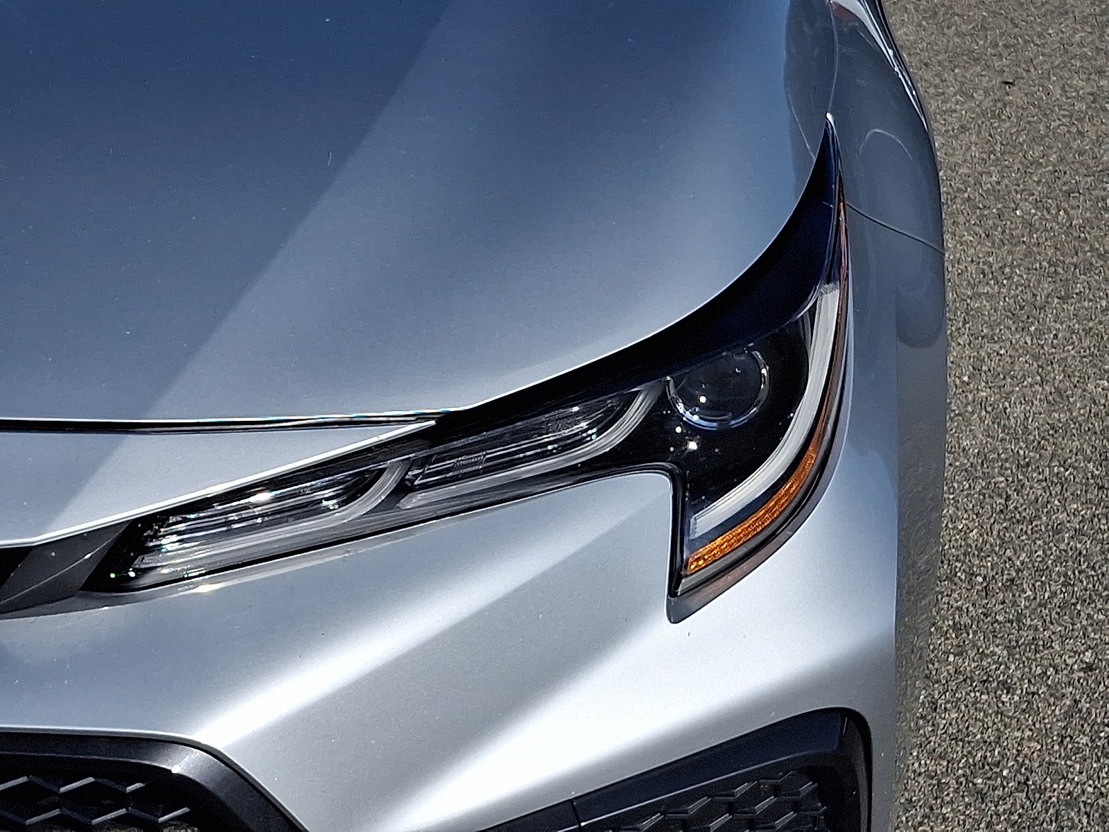 2022 Toyota Corolla SE photo 10