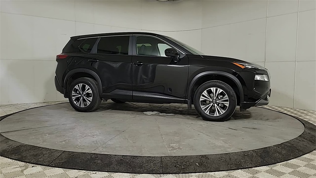 2023 NISSAN ROGUE - Image 8