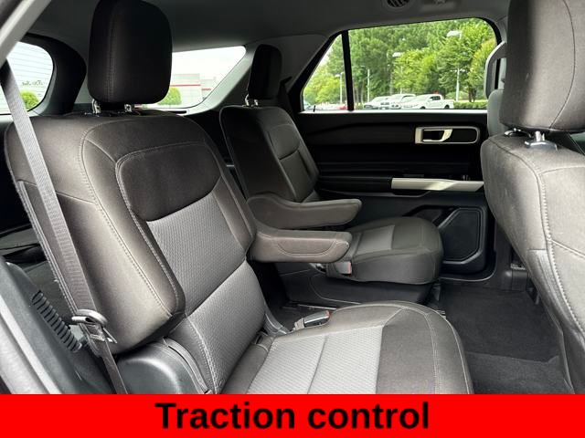 2024 Ford Explorer XLT photo 16